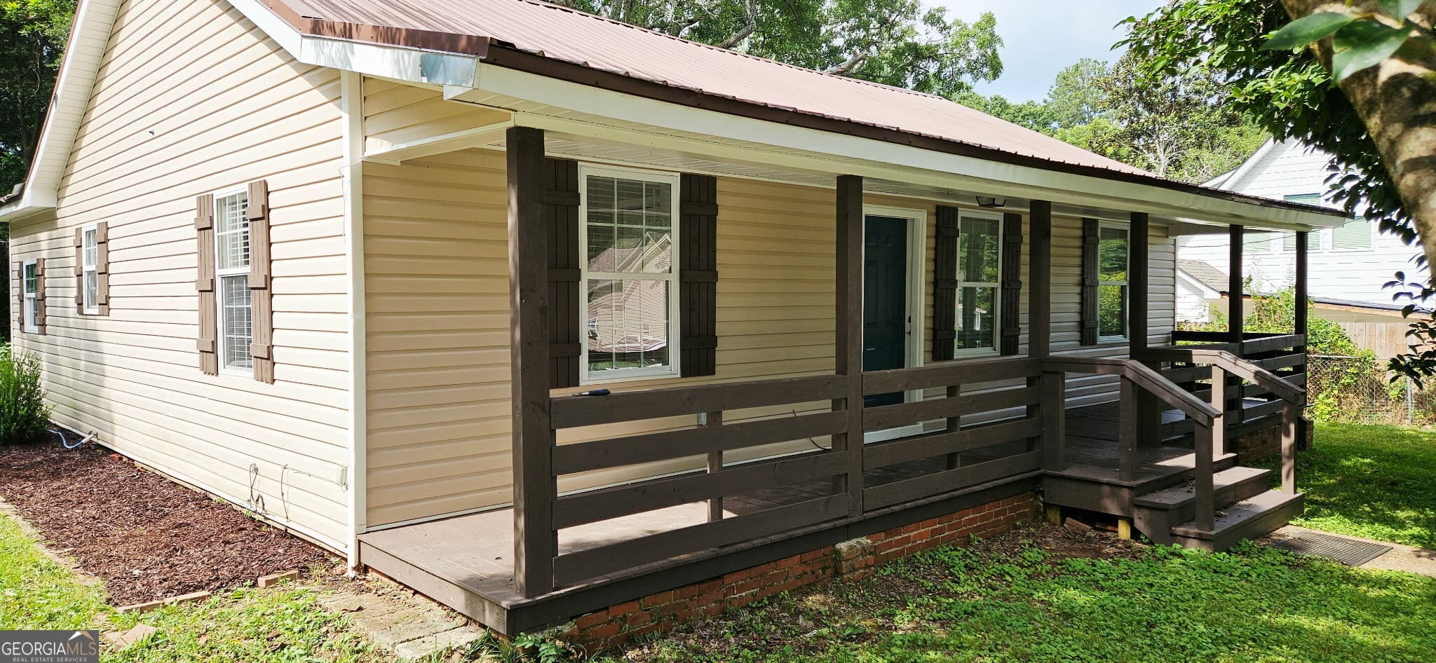 3 bedroom, 2 bathroom, 1,298 sq ft single family residence for sale at 203 Marshall Street, Hogansville, GA 30230 — photo 2