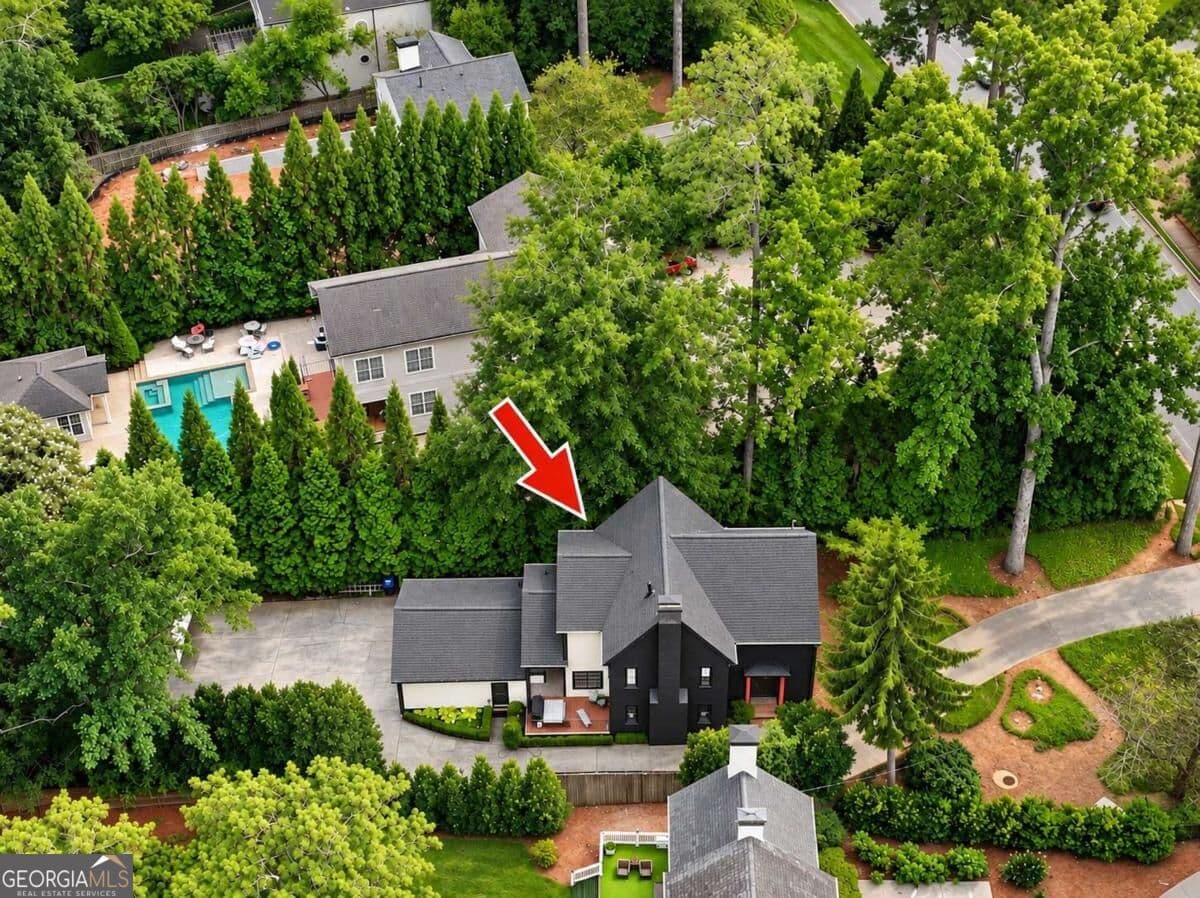 4 bedroom, 3.5 bathroom, 3,500 sq ft single family residence for rent at 3345 Habersham Road, Atlanta, GA 30305 for $14,300 a month — photo 1 of 17