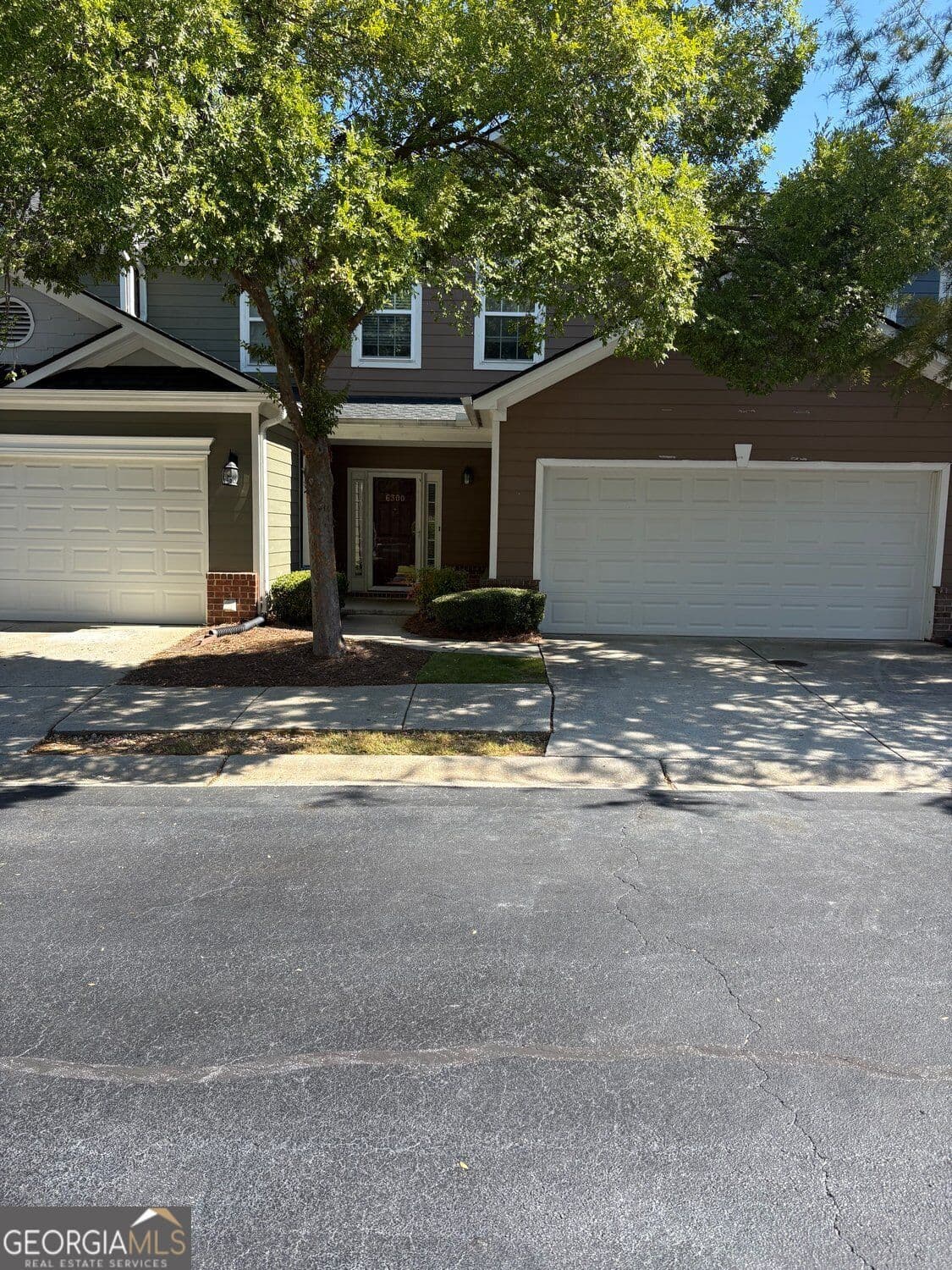 3 bedroom, 2.5 bathroom, 1,800 sq ft townhouse for rent at 6300 Suttles Drive, Atlanta, GA 30331 for $2,500 a month — photo 1 of 21