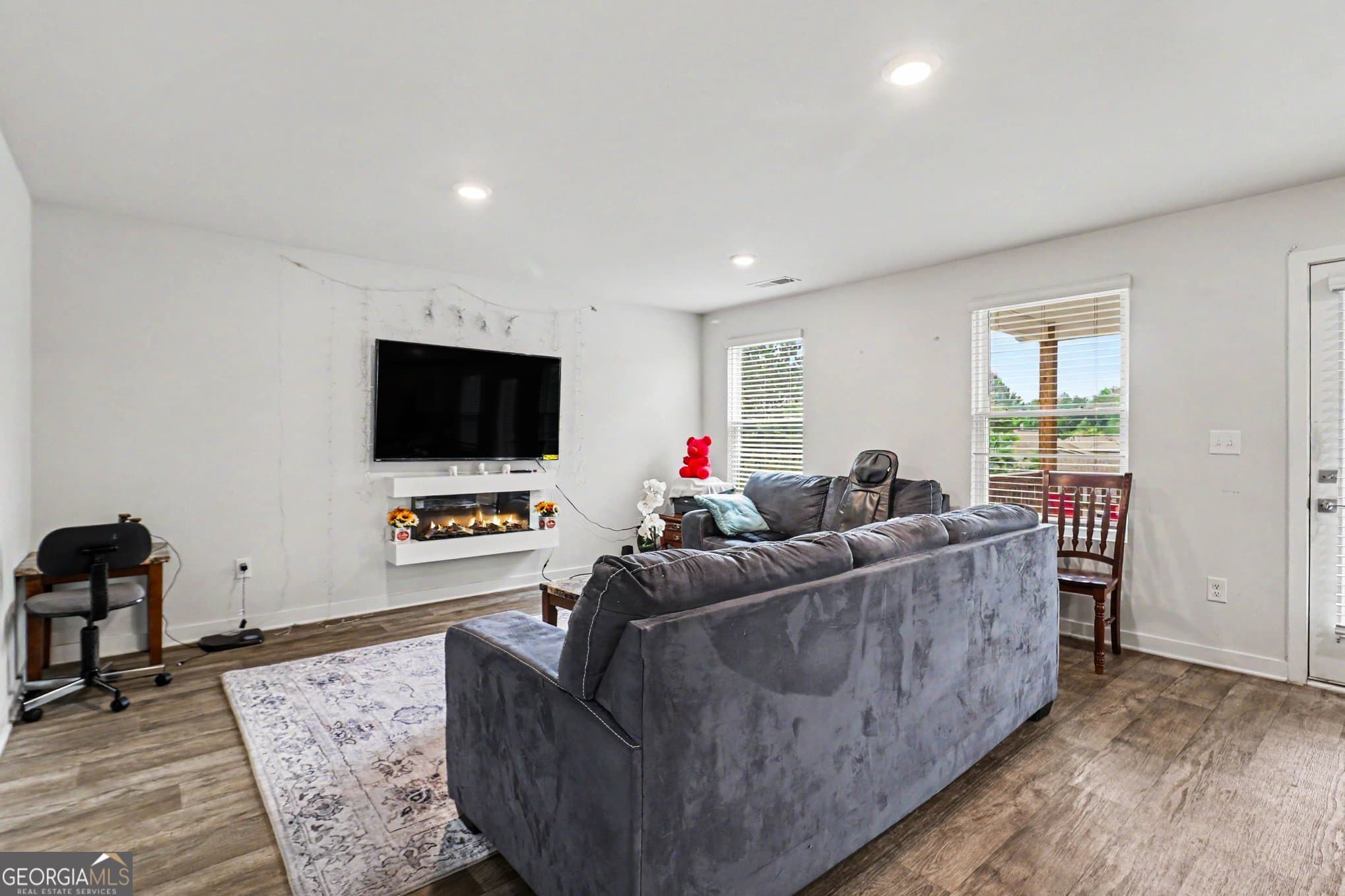 5 bedroom, 3 bathroom single family residence for sale at 412 Sweetwood Court, Lagrange, GA 30241 — photo 5