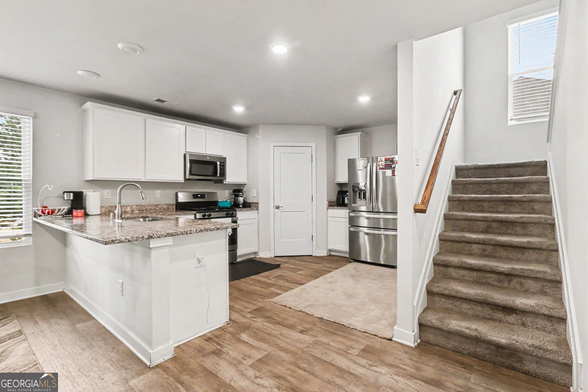 5 bedroom, 3 bathroom single family residence for sale at 412 Sweetwood Court, Lagrange, GA 30241 — photo 9