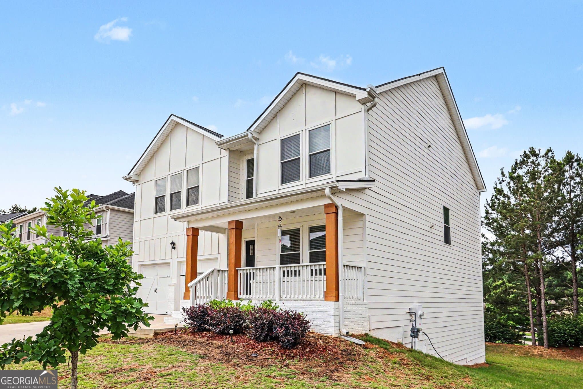 5 bedroom, 3 bathroom single family residence for sale at 412 Sweetwood Court, Lagrange, GA 30241 — photo 4