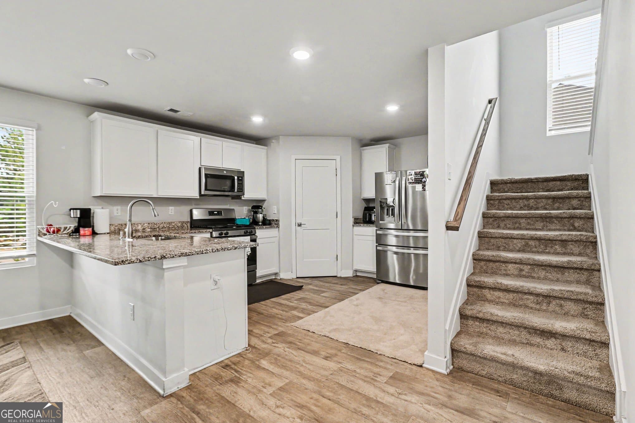 5 bedroom, 3 bathroom single family residence for sale at 412 Sweetwood Court, Lagrange, GA 30241 — photo 8