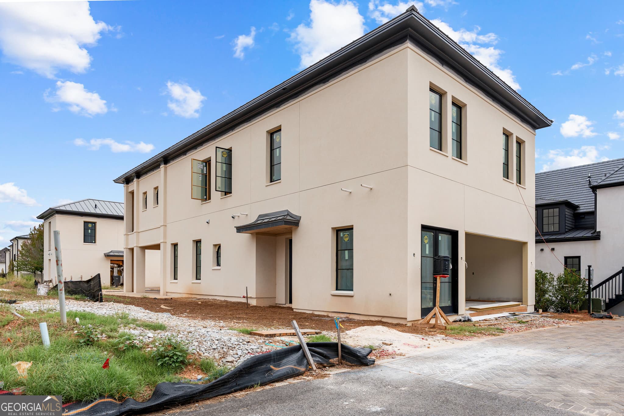 5 bedroom, 5.5 bathroom, 3,457 sq ft single family residence for sale at 200 Guild Lane, Fayetteville, GA 30214 — photo 3