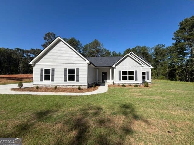 4 bedroom, 2 bathroom, 1,778 sq ft single family residence for sale at 6197 Rocky Mount Road 12, Greenville, GA 30222