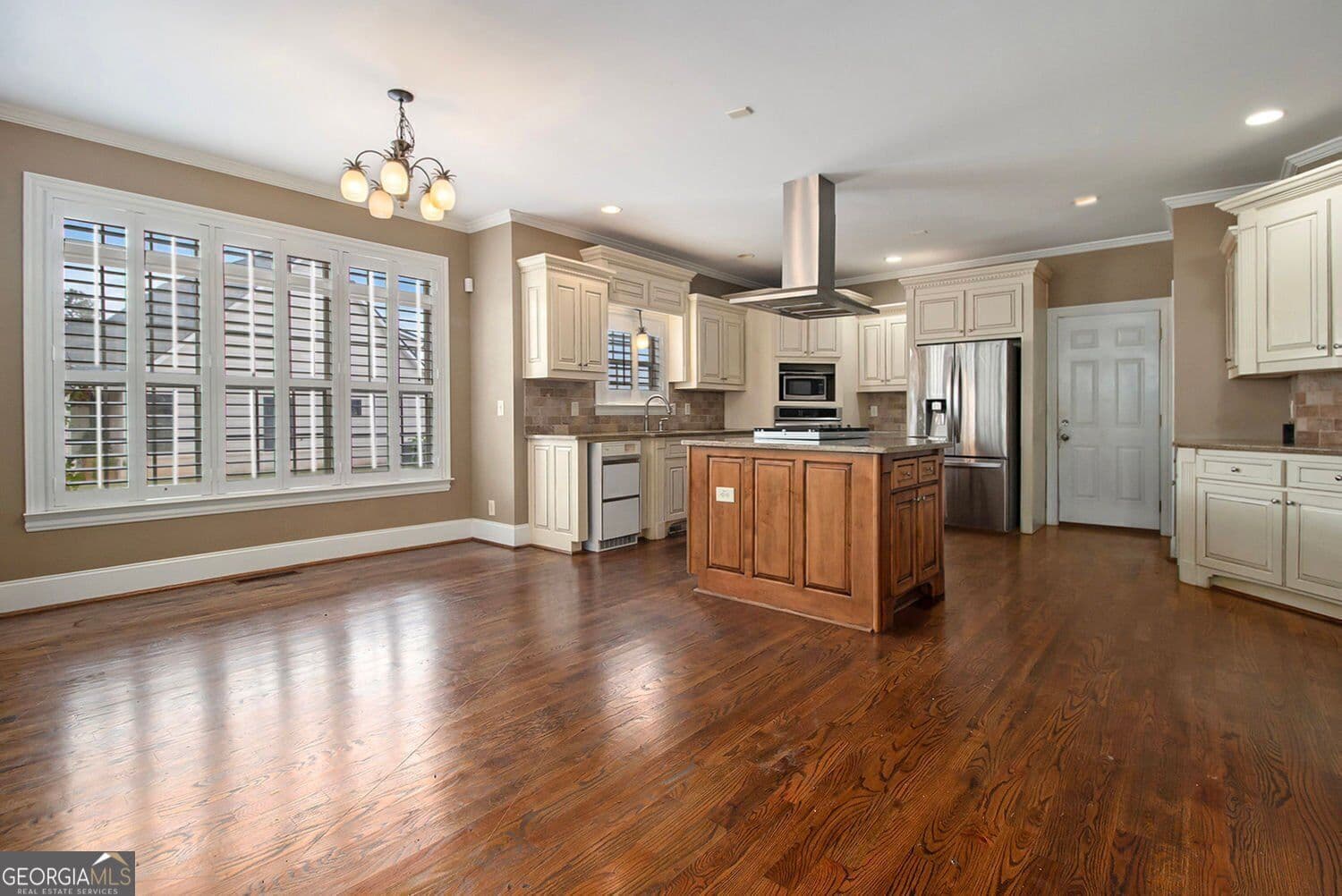 4 bedroom, 2.5 bathroom, 3,845 sq ft single family residence for sale at 70 Alcovy Reserve Way, Covington, GA 30014 — photo 9