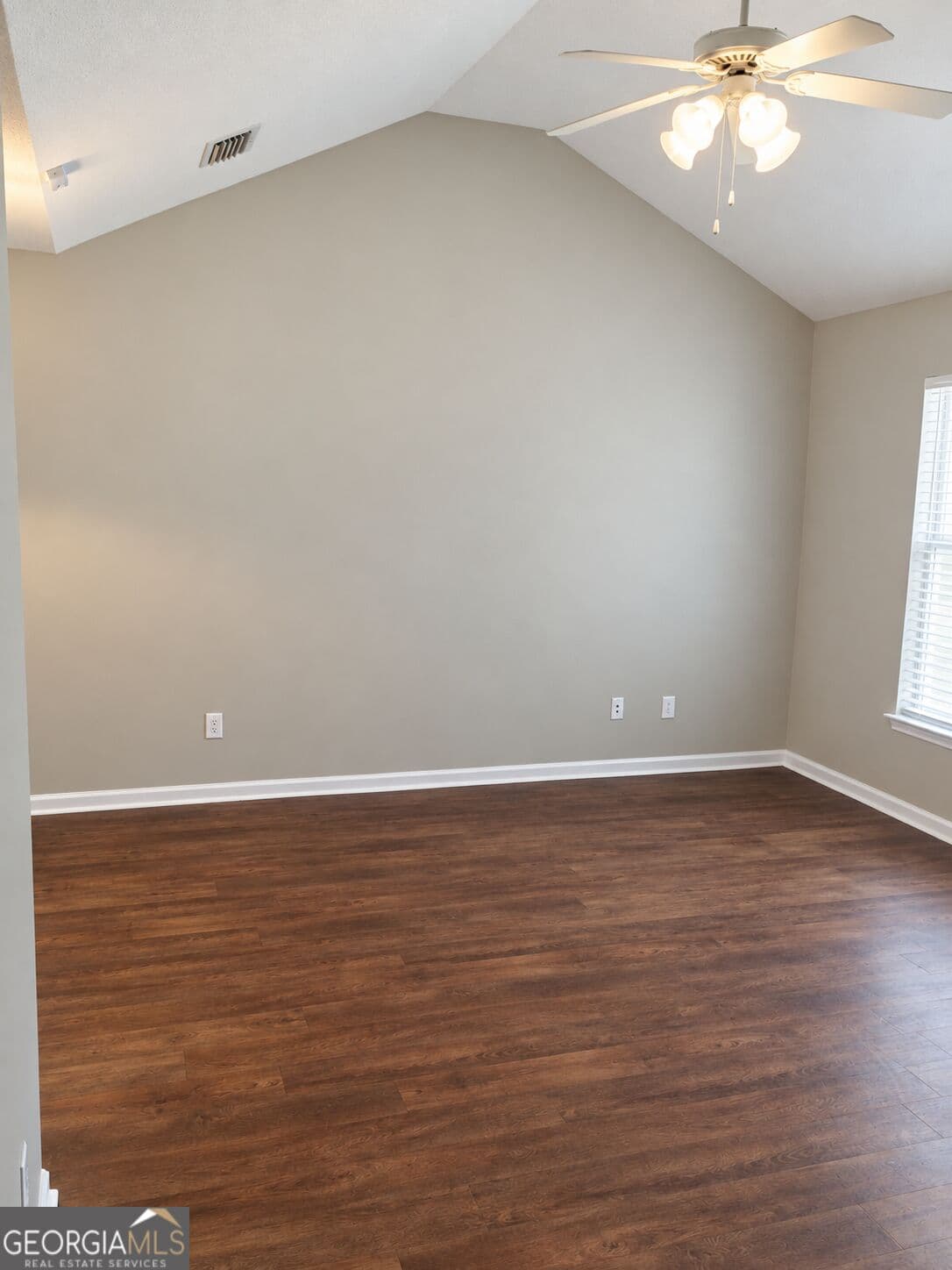multi family,duplex for sale at 3200 Perimeter Circle, Valdosta, GA 31602 — photo 6