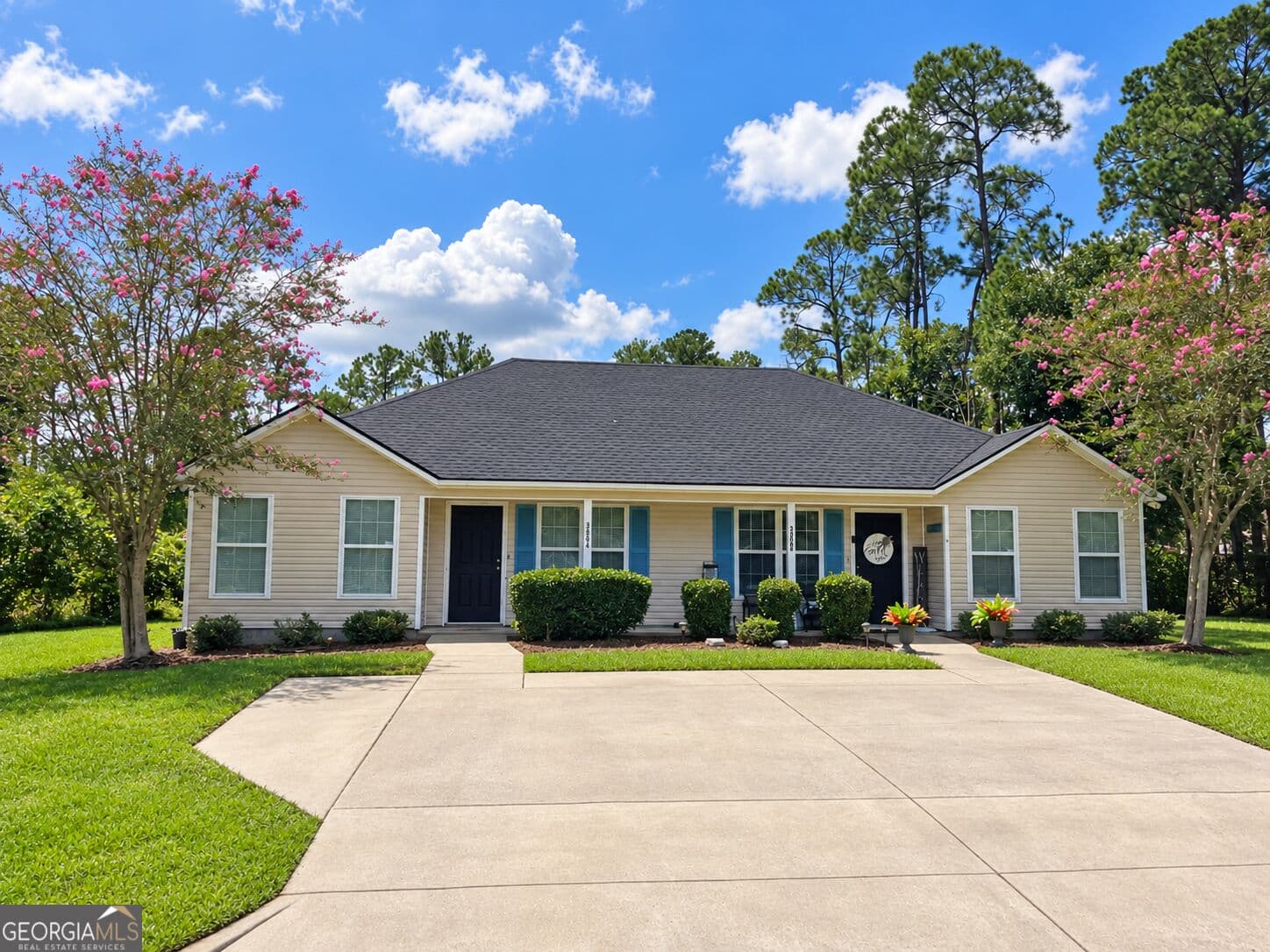 multi family,duplex for sale at 3200 Perimeter Circle, Valdosta, GA 31602