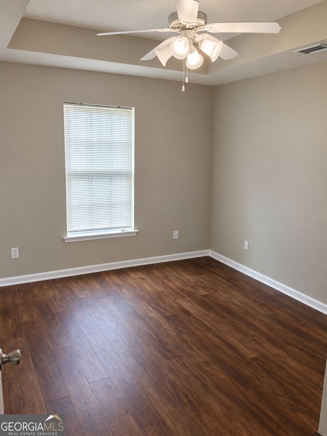 multi family,duplex for sale at 3200 Perimeter Circle, Valdosta, GA 31602 — photo 4