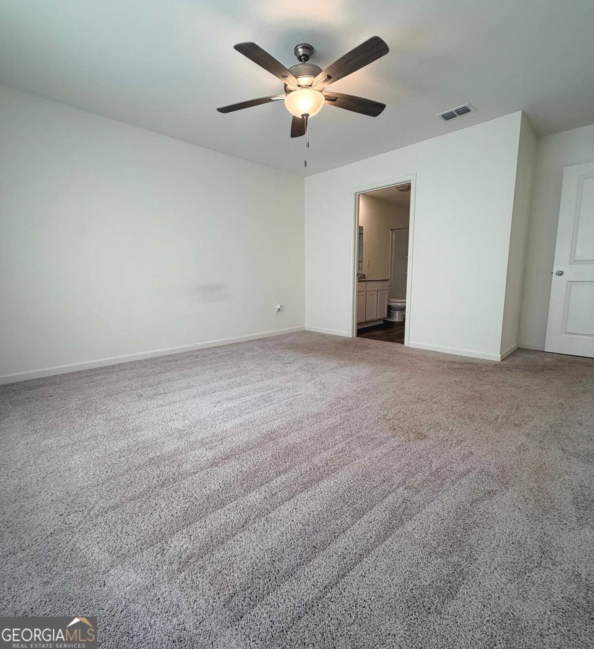4 bedroom, 2 bathroom, 1,676 sq ft single family residence for sale at 100 Red Oak Drive, Barnesville, GA 30204 — photo 7