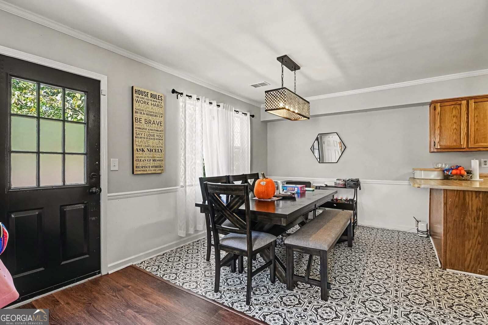 2 bedroom, 1.5 bathroom, 1,472 sq ft single family residence for sale at 1420 Riverline Trail, Mableton, GA 30126 — photo 3