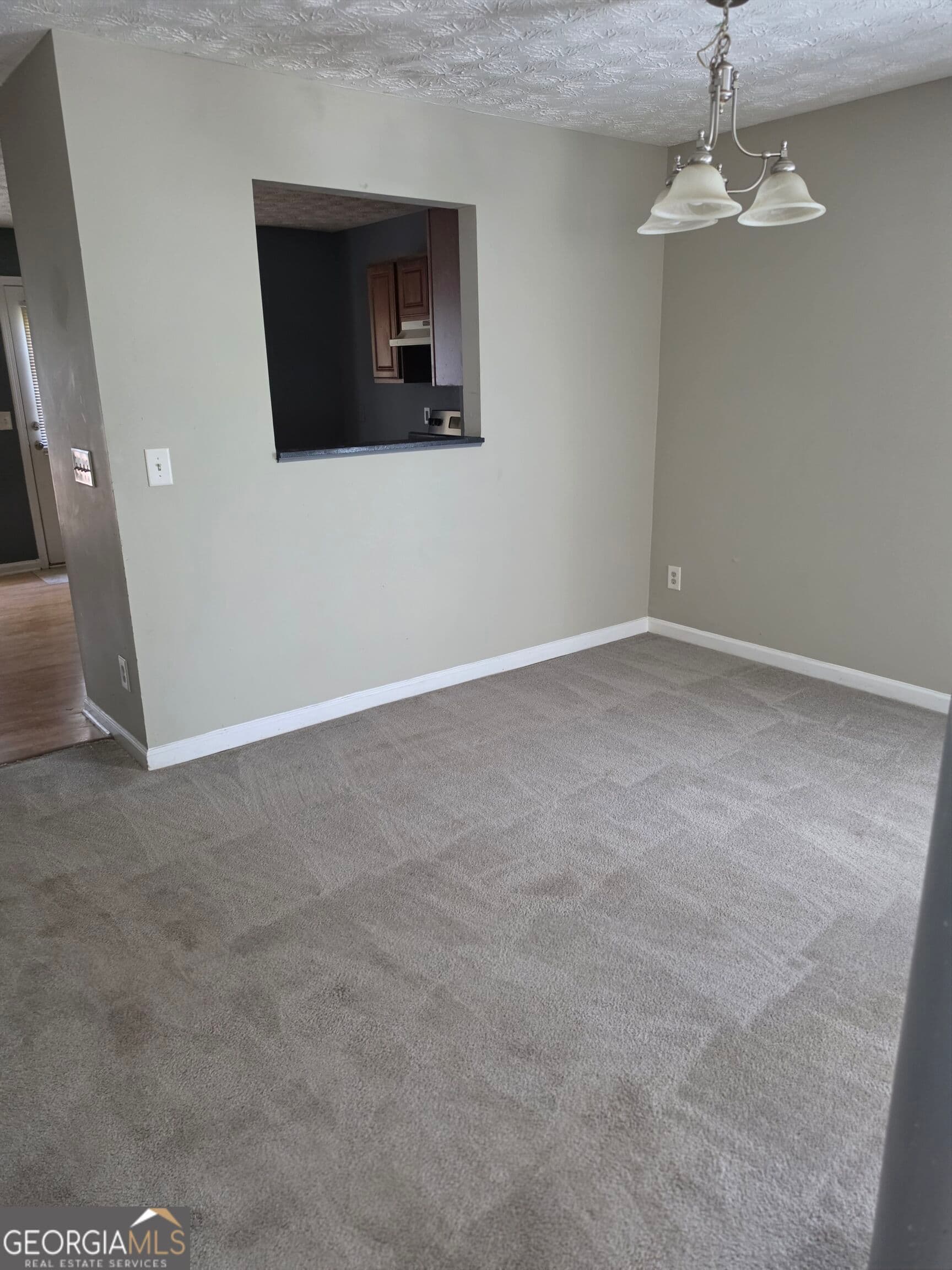 4 bedroom, 3.5 bathroom, 1,236 sq ft townhouse for sale at 11446 Ashefield Lane, Hampton, GA 30228 — photo 7