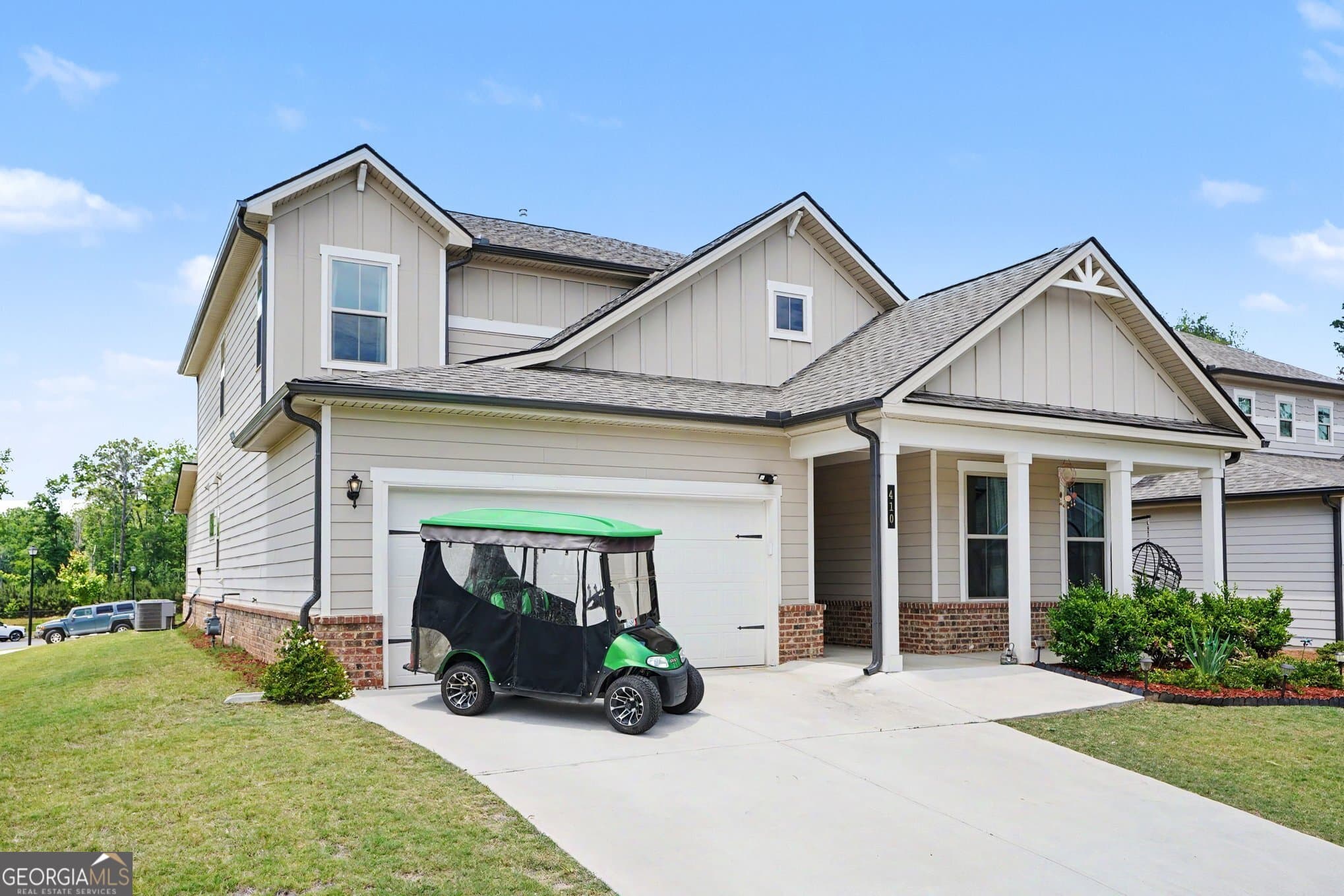 5 bedroom, 3.5 bathroom, 3,137 sq ft single family residence sold at 410 Kinross Lane, Peachtree City, GA 30269