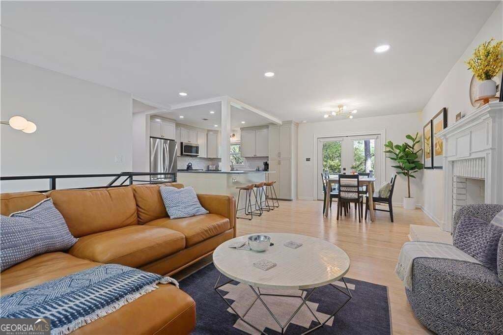 4 bedroom, 3 bathroom, 1,755 sq ft single family residence for sale at 677 Hillandale Circle, Marietta, GA 30064 — photo 3