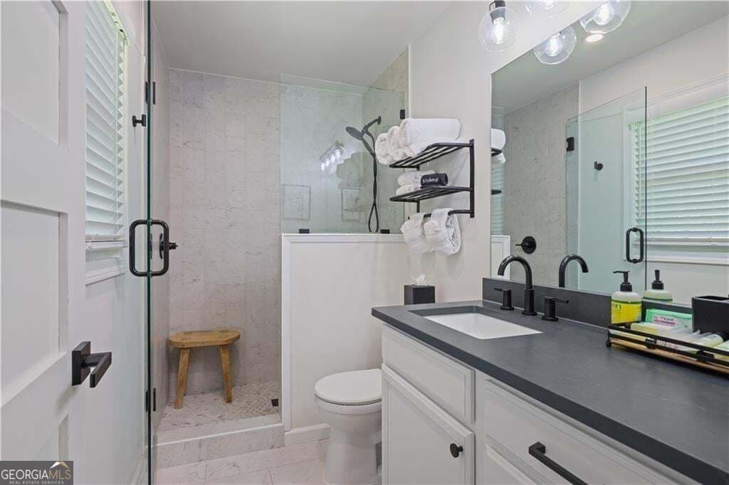 4 bedroom, 3 bathroom, 1,755 sq ft single family residence for sale at 677 Hillandale Circle, Marietta, GA 30064 — photo 9