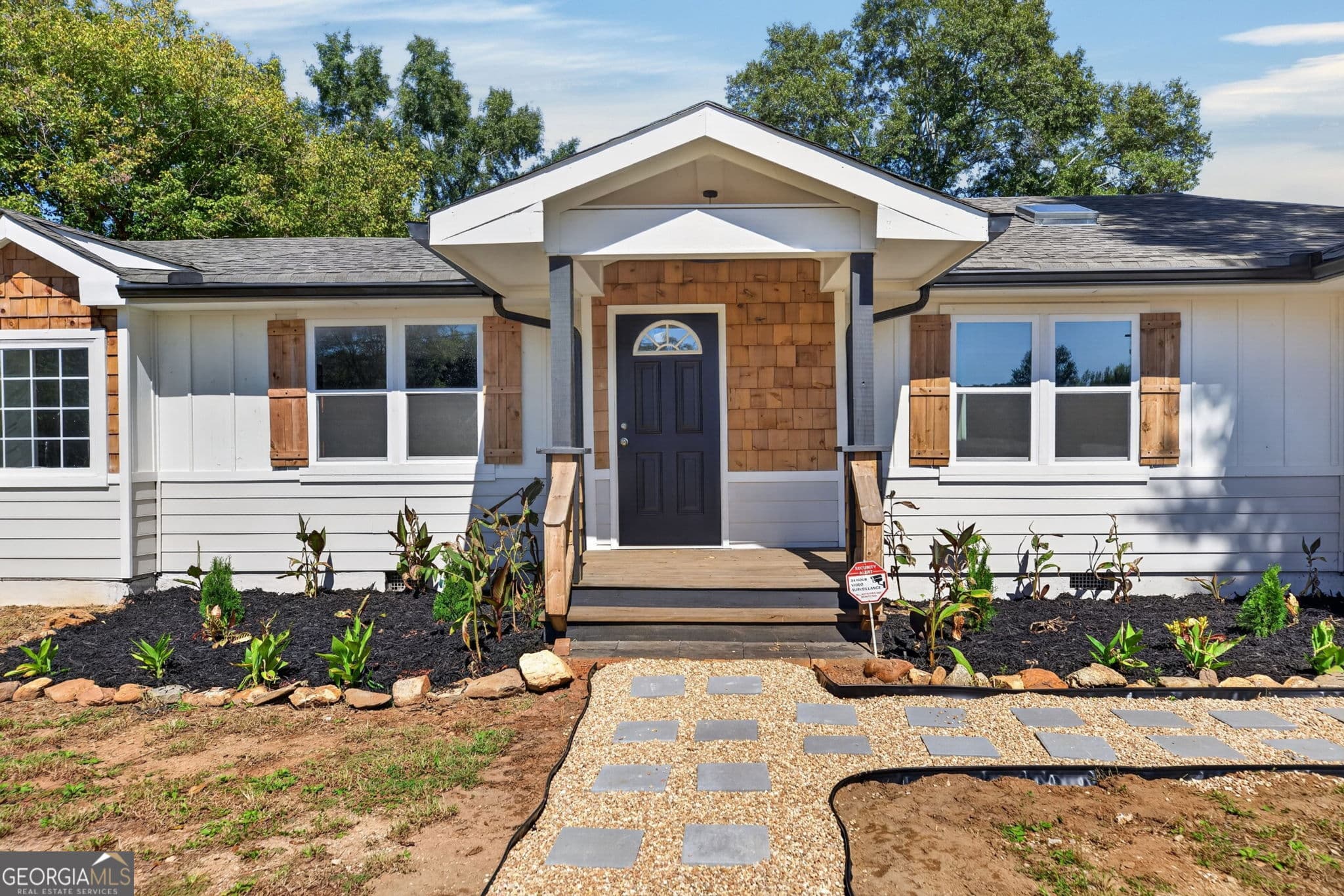 3 bedroom, 2 bathroom, 1,652 sq ft single family residence for sale at 813 Tyus Road, Bowdon, GA 30108 — photo 4