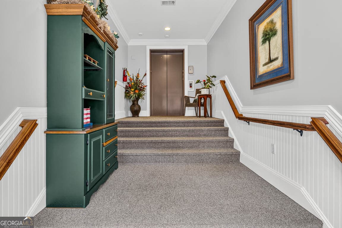2 bedroom, 2 bathroom, 1,777 sq ft condominium for sale at 107 Broad Street C, Darien, GA 31305 — photo 3