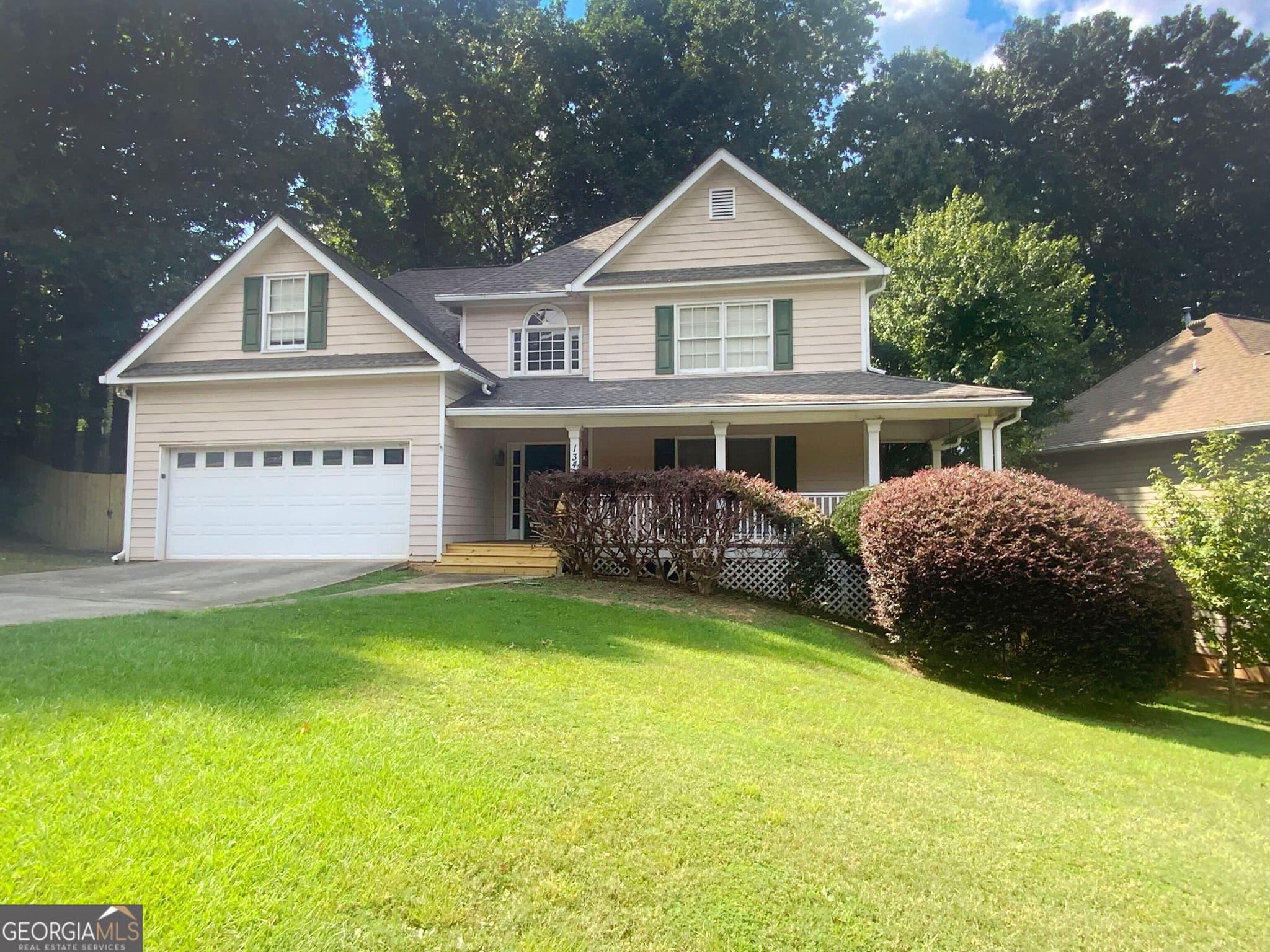 4 bedroom, 3.5 bathroom, 2,274 sq ft single family residence for sale at 1347 Velvet Creek Way, Marietta, GA 30008