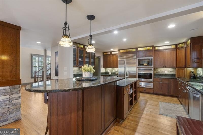 4 bedroom, 5 bathroom, 5,500 sq ft single family residence for sale at 6402 Lakeview Drive, Buford, GA 30518 — photo 10