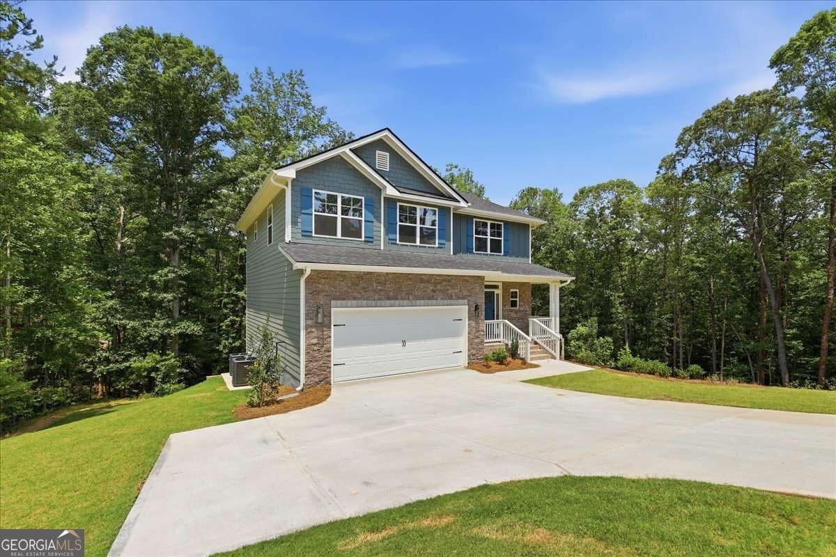 5 bedroom, 3.5 bathroom, 3,007 sq ft single family residence for sale at 5325 Vinci Place, Douglasville, GA 30135 — photo 2