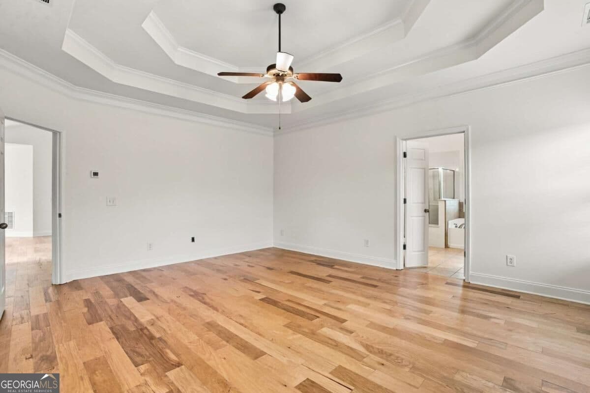 4 bedroom, 3 bathroom, 2,930 sq ft single family residence for sale at 9065 Blue Willow Court, Gainesville, GA 30506 — photo 5