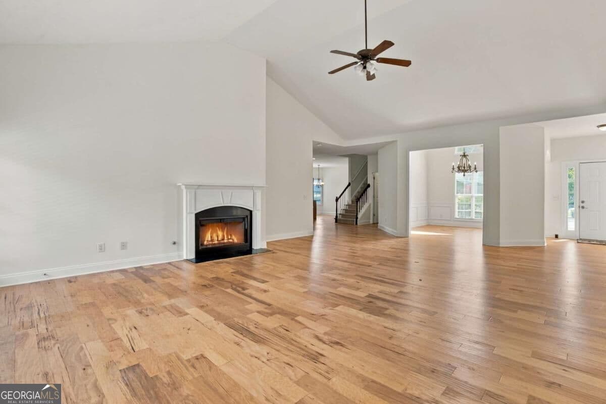 4 bedroom, 3 bathroom, 2,930 sq ft single family residence for sale at 9065 Blue Willow Court, Gainesville, GA 30506 — photo 8