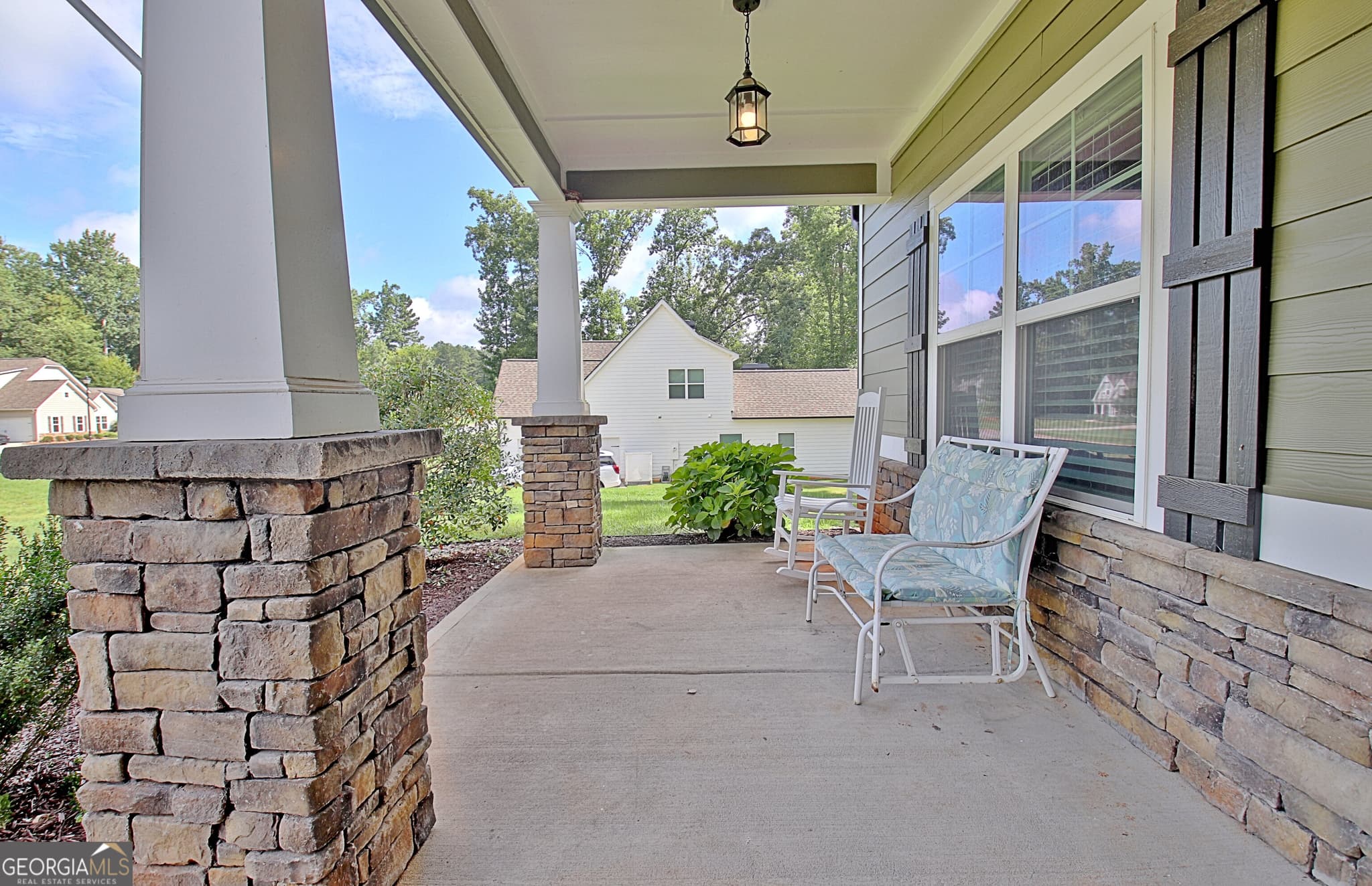 4 bedroom, 3 bathroom, 2,431 sq ft single family residence for sale at 134 Old Bailey Farms Drive, Senoia, GA 30276 — photo 9