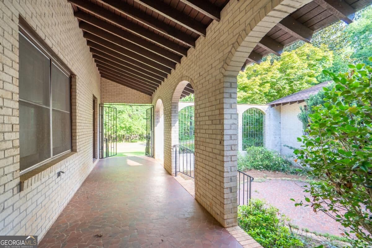 4 bedroom, 2.5 bathroom, 3,532 sq ft single family residence for sale at 882 GAISSERT CHURCH Road, Sparta, GA 31087 — photo 8