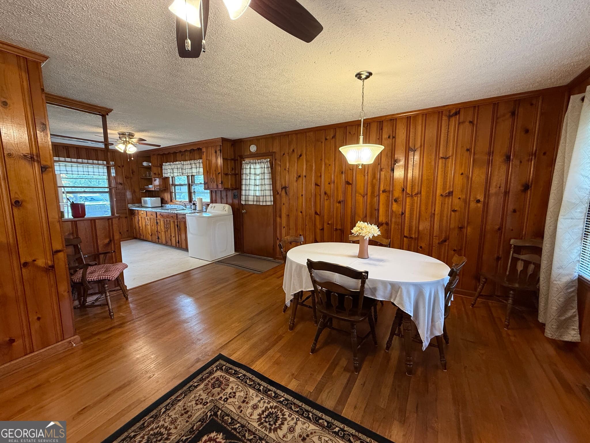 2 bedroom, 1 bathroom, 1,176 sq ft single family residence under contract at 838 Berkshire Drive, Washington, GA 30673 — photo 9