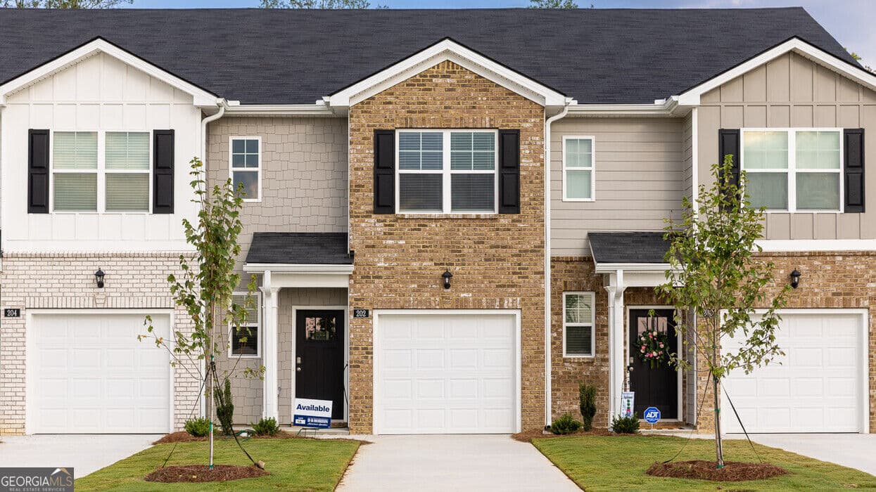 3 bedroom, 2.5 bathroom townhouse for sale at 2233 Windward Road, Stone Mountain, GA 30088