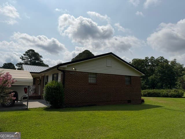 3 bedroom, 3 bathroom, 1,764 sq ft single family residence for sale at 287 S Whitehead Street, Warrenton, GA 30828 — photo 3