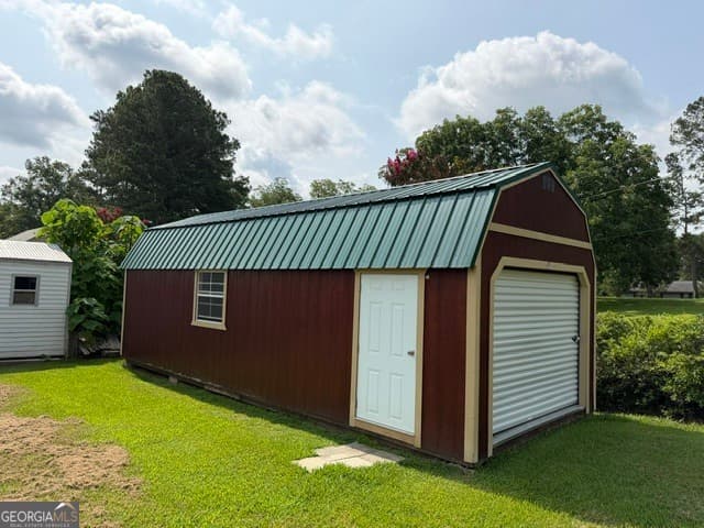 3 bedroom, 3 bathroom, 1,764 sq ft single family residence for sale at 287 S Whitehead Street, Warrenton, GA 30828 — photo 8
