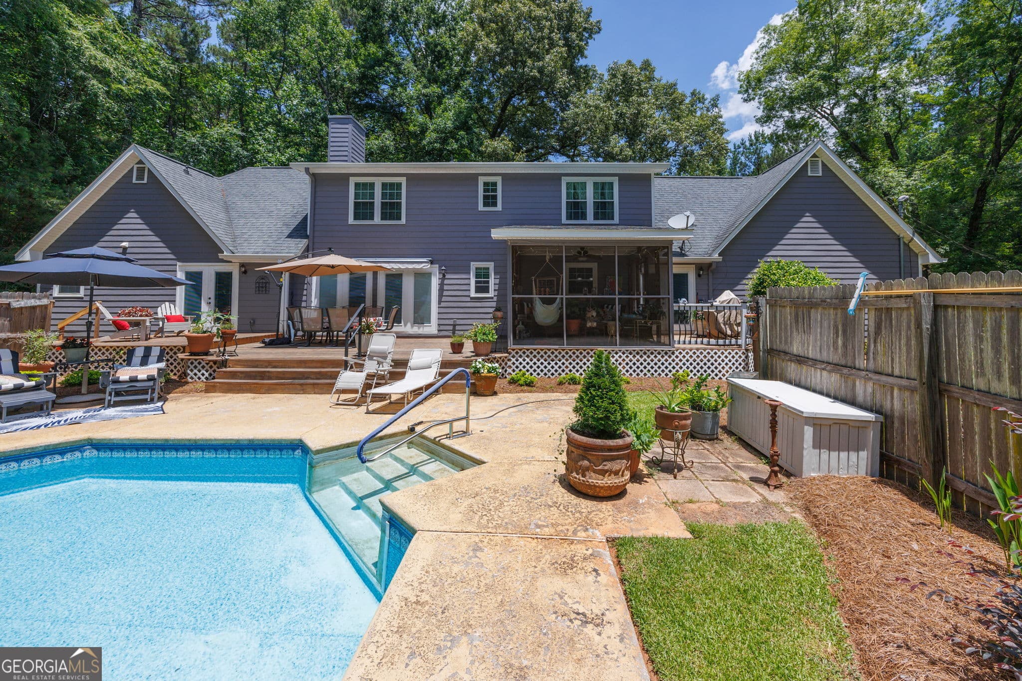 3 bedroom, 2.5 bathroom, 2,771 sq ft single family residence for sale at 3113 Dames Ferry Road, Forsyth, GA 31029 — photo 2
