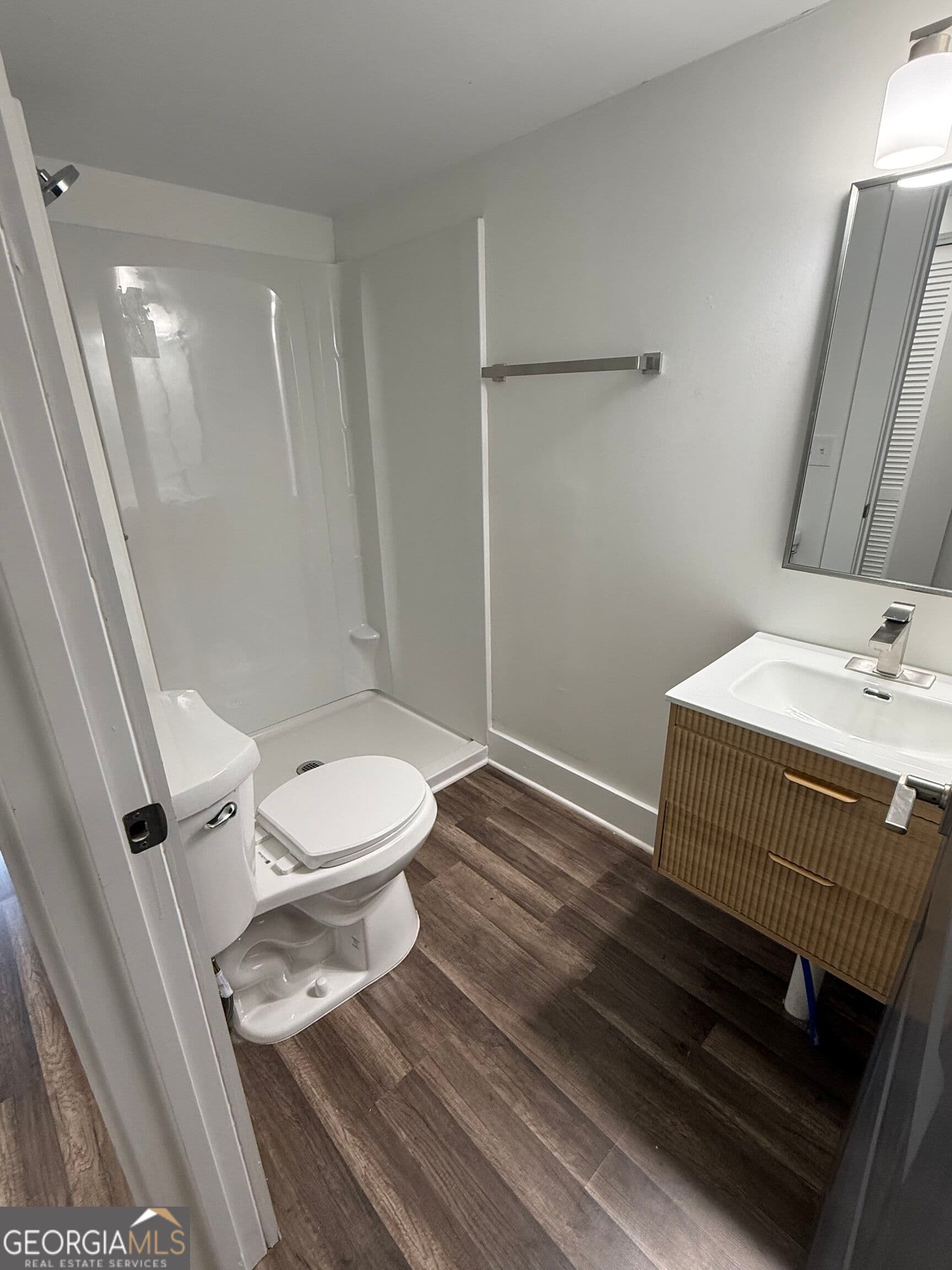 4 bedroom, 3 bathroom, 2,120 sq ft single family residence for rent at 1205 Brockdell Court, Norcross, GA 30093 for $2,600 a month — photo 5