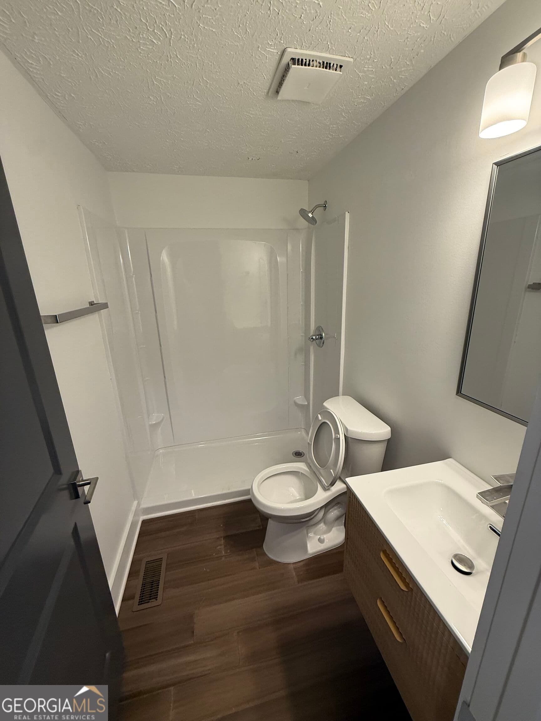4 bedroom, 3 bathroom, 2,120 sq ft single family residence for rent at 1205 Brockdell Court, Norcross, GA 30093 for $2,600 a month — photo 9