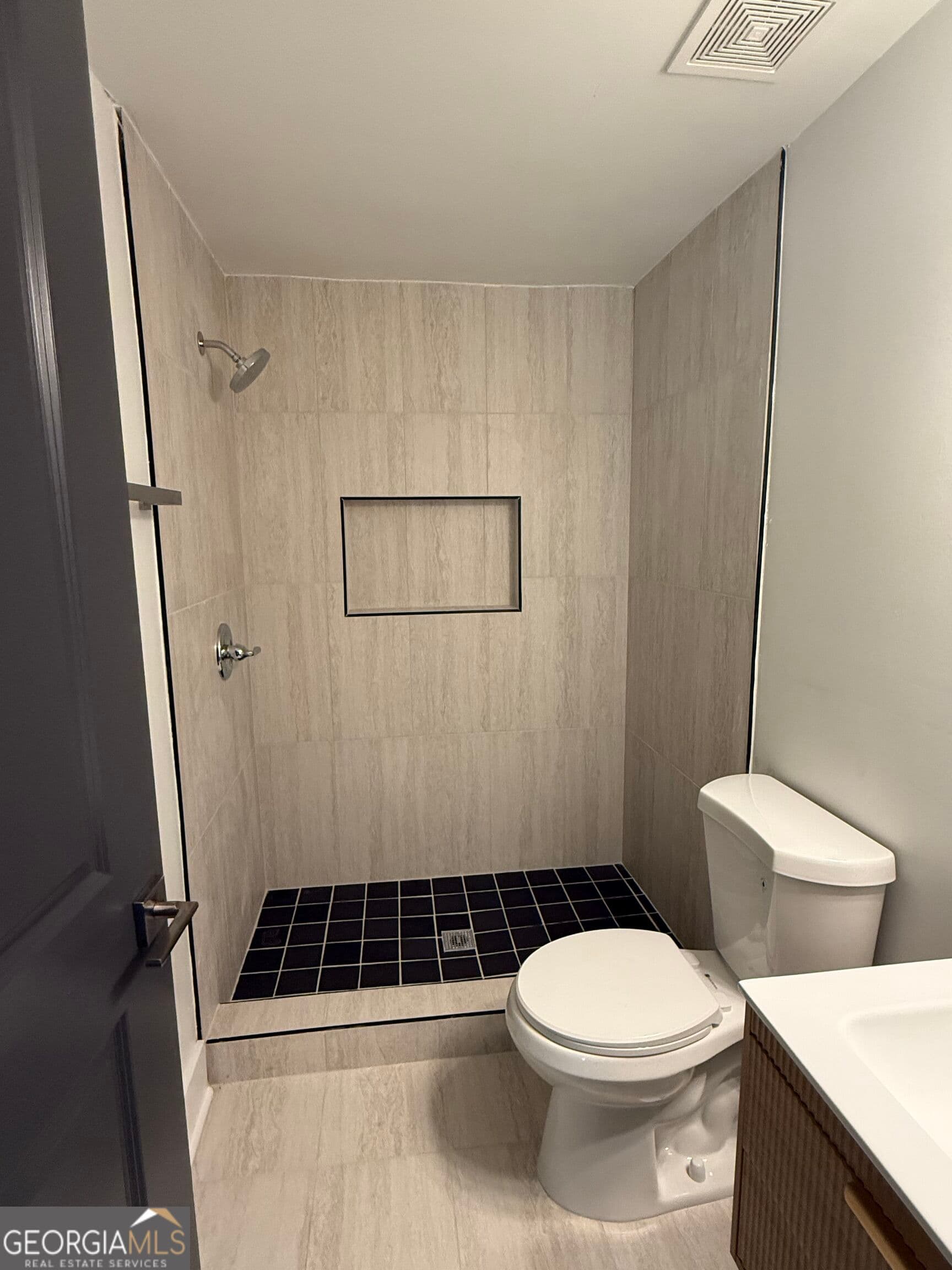 4 bedroom, 3 bathroom, 2,120 sq ft single family residence for rent at 1205 Brockdell Court, Norcross, GA 30093 for $2,600 a month — photo 8