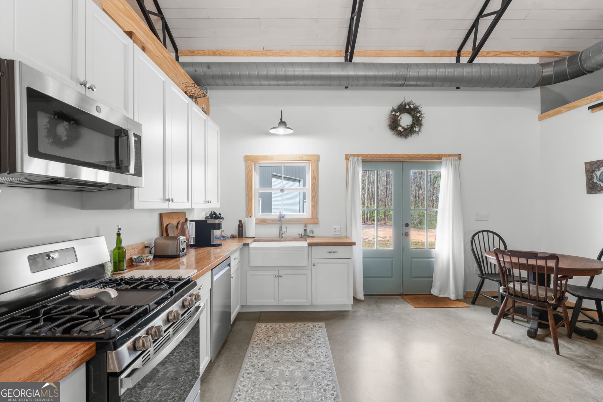 3 bedroom, 2 bathroom, 1,758 sq ft single family residence for sale at 26 Cason Drive, Pembroke, GA 31321 — photo 6
