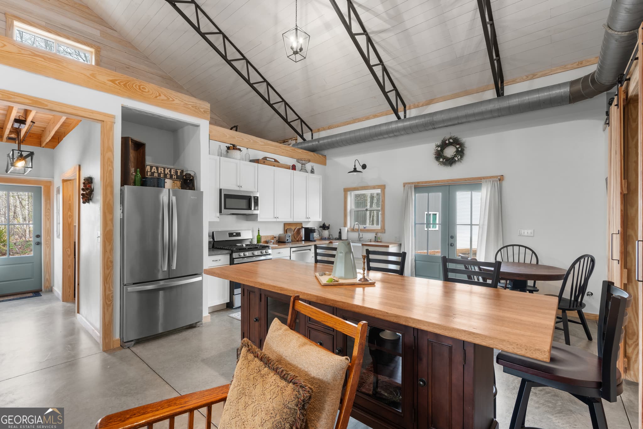 3 bedroom, 2 bathroom, 1,758 sq ft single family residence for sale at 26 Cason Drive, Pembroke, GA 31321 — photo 4
