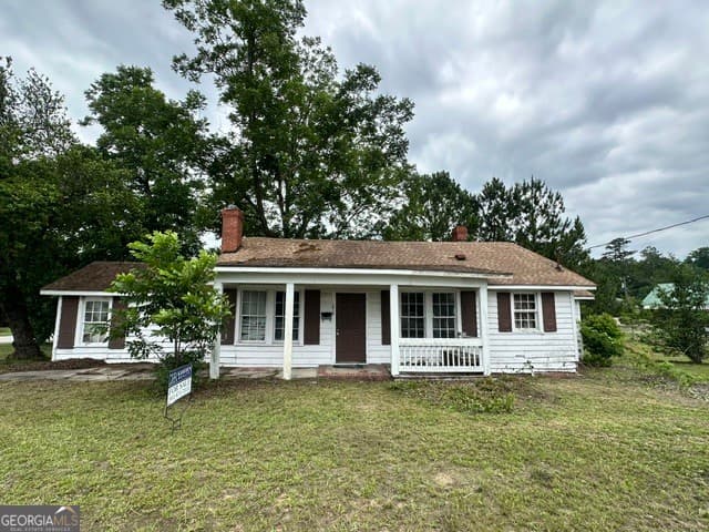 3 bedroom, 1 bathroom, 1,224 sq ft single family residence sold at 1012 S Main Street, Sylvania, GA 30467