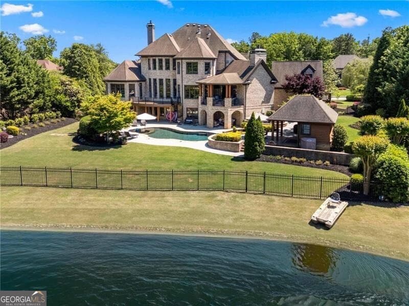 5 bedroom, 6 bathroom, 8,571 sq ft single family residence for sale at 2725 Drayton Hall Drive, Buford, GA 30519 — photo 2