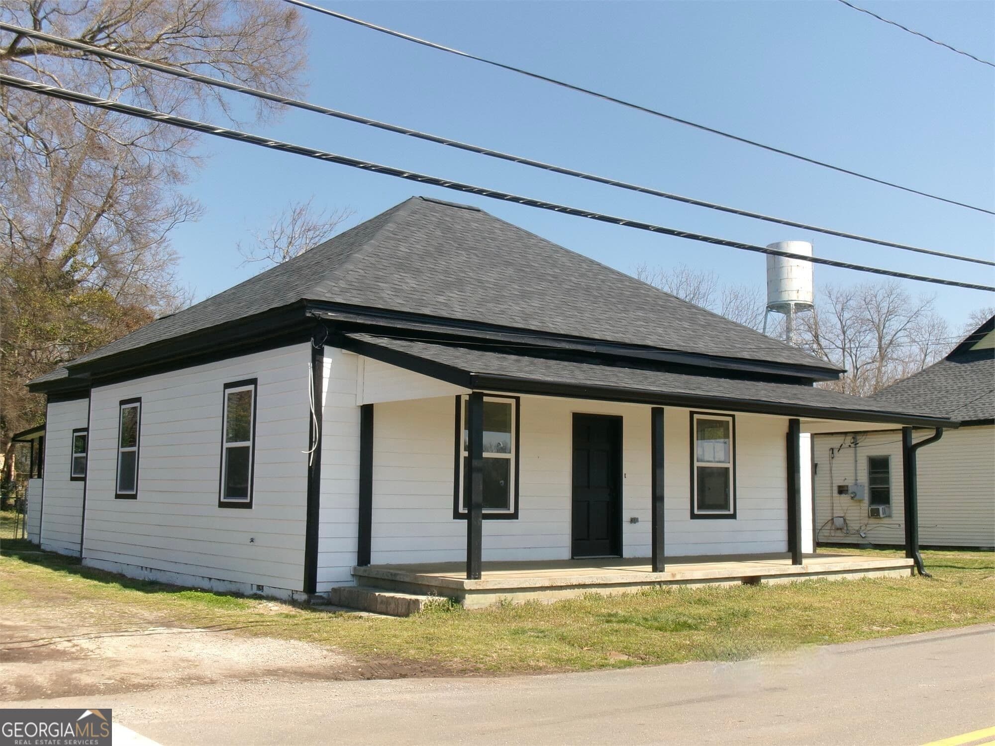3 bedroom, 2 bathroom, 1,148 sq ft single family residence for sale at 65 Elm Street, Griffin, GA 30223 — photo 1 of 1