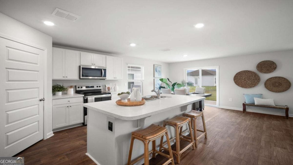 2 bedroom, 2 bathroom, 1,045 sq ft single family residence for sale at 349 Cold Creek Pass, Port Wentworth, GA 31407 — photo 4