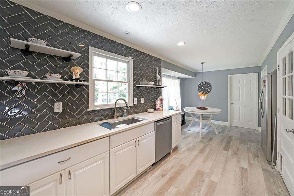 5 bedroom, 3 bathroom, 1,632 sq ft single family residence for sale at 773 Rebecca Street, Lilburn, GA 30047 — photo 9