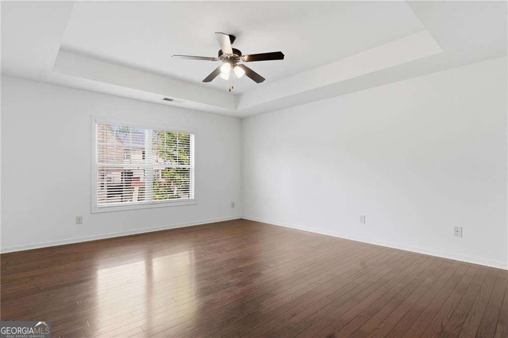 4 bedroom, 3.5 bathroom, 3,507 sq ft single family residence for sale at 4795 Cold Spring Court, Cumming, GA 30041 — photo 9
