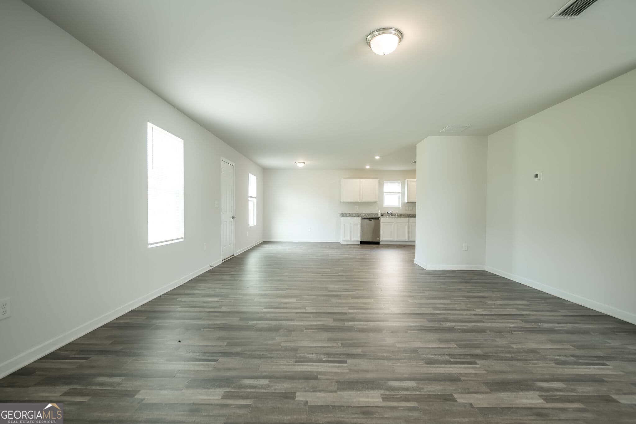 4 bedroom, 2.5 bathroom, 2,341 sq ft single family residence for rent at 624 Canal Street, Jefferson, GA 30549 for $1,900 a month — photo 6