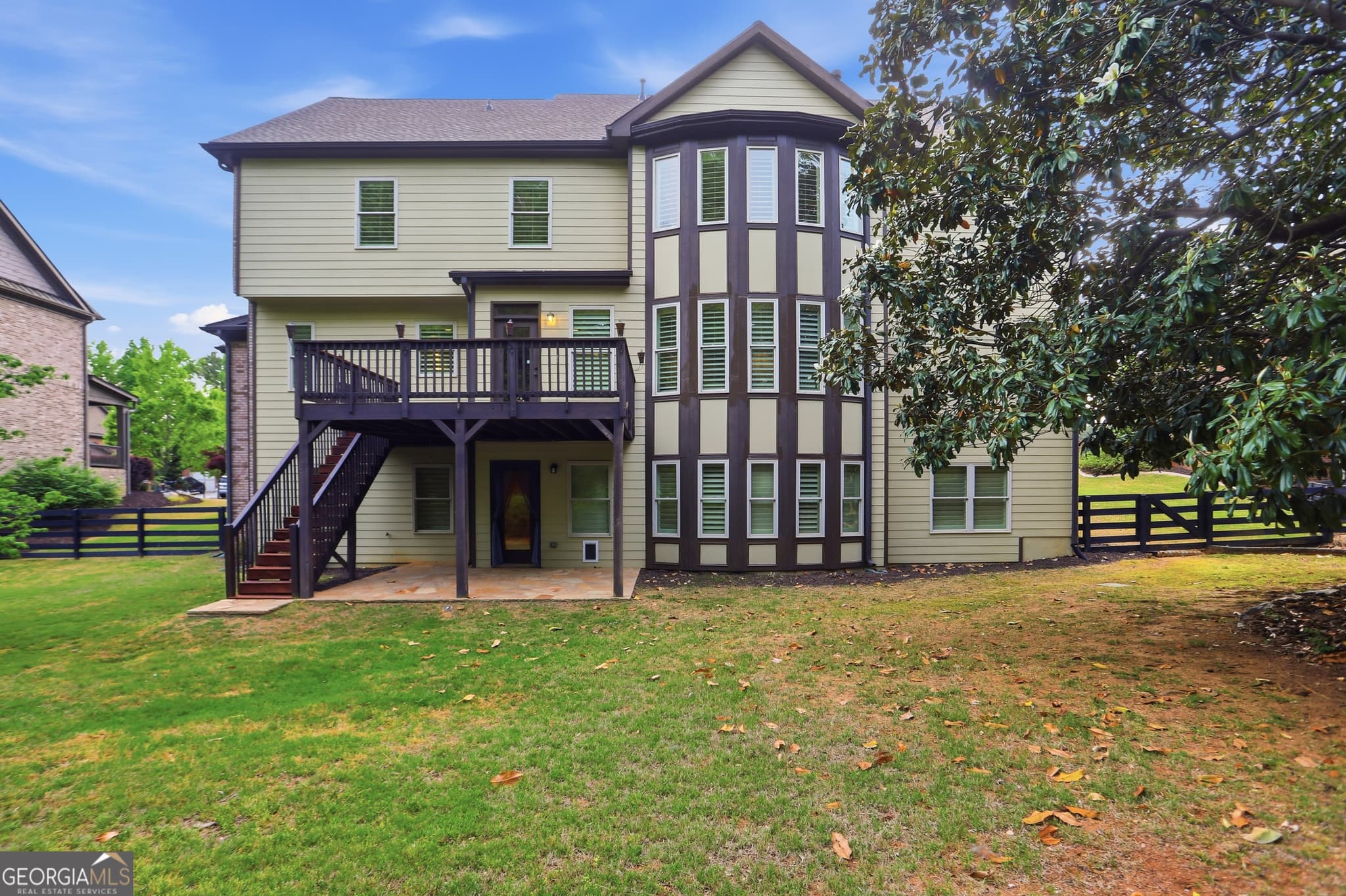 5 bedroom, 5.5 bathroom, 5,584 sq ft single family residence for sale at 115 Cochran Farms Drive, Roswell, GA 30075 — photo 5