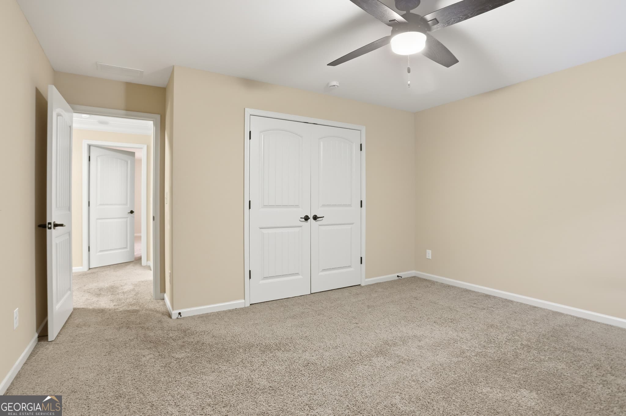 5 bedroom, 5.5 bathroom, 5,584 sq ft single family residence for sale at 115 Cochran Farms Drive, Roswell, GA 30075 — photo 4