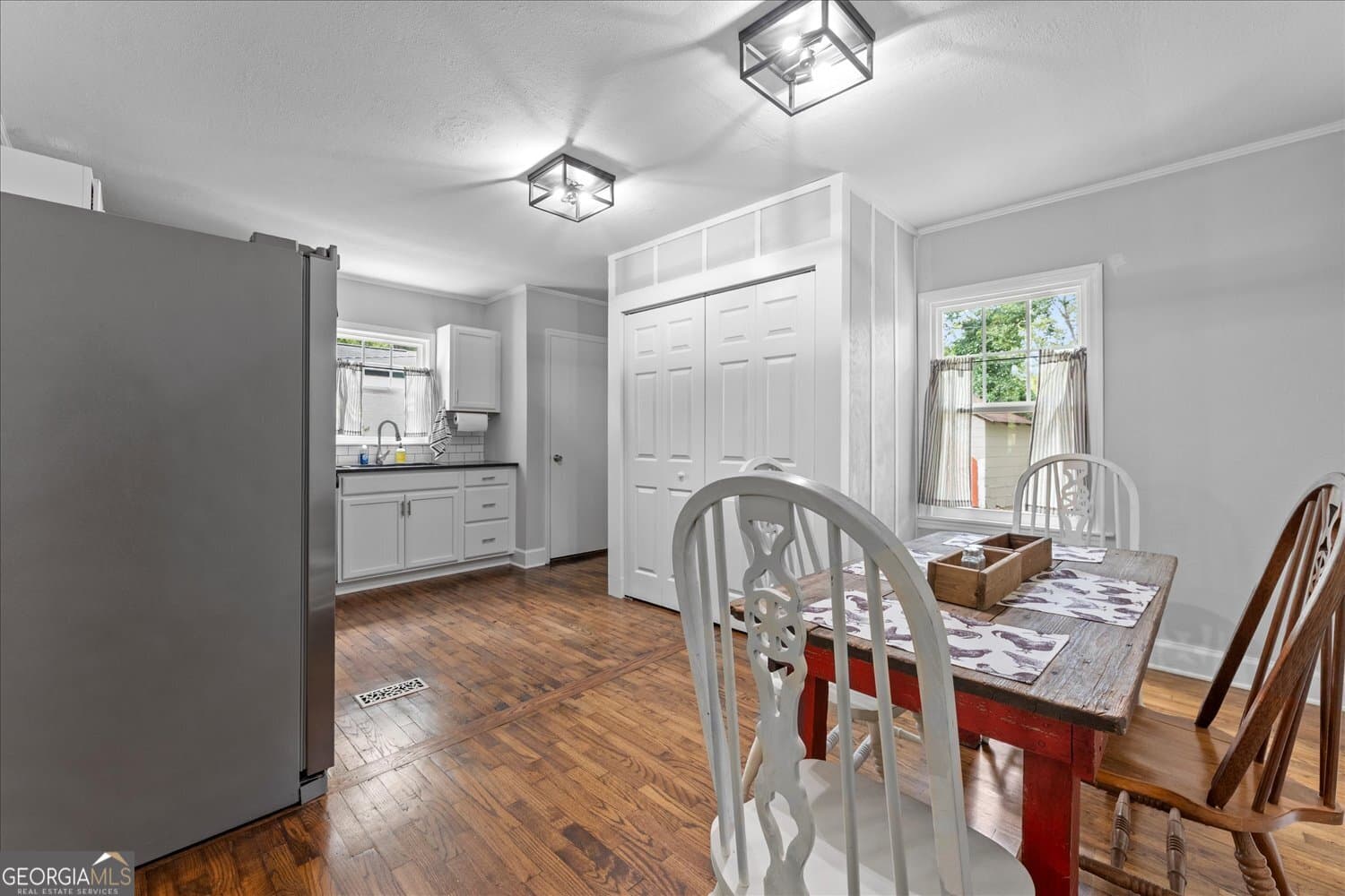 2 bedroom, 1 bathroom, 1,100 sq ft single family residence for sale at 102 Oak Street, Washington, GA 30673 — photo 6
