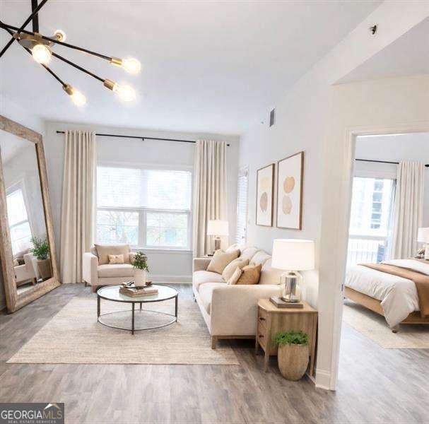 1 bedroom, 1 bathroom, 730 sq ft condominium sold at 1074 Peachtree Walk B322, Atlanta, GA 30309