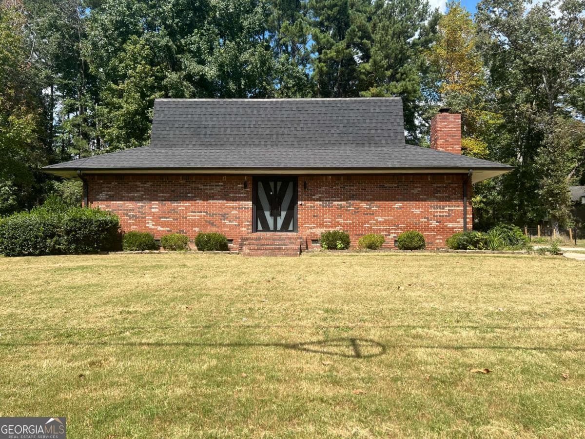 5 bedroom, 3 bathroom, 2,352 sq ft single family residence for rent at 5760 Penfield Place, Atlanta, GA 30349 for $3,000 a month — photo 1 of 1